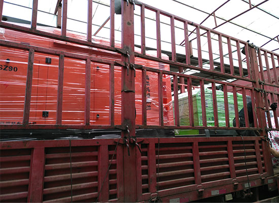 雄安混凝土液壓濕噴機(jī)、空壓機(jī)發(fā)貨現(xiàn)場(chǎng)